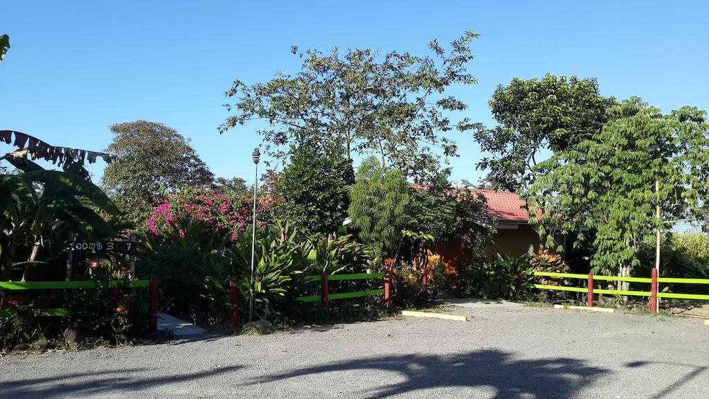 Hotel Roca Negra Del Arenal La Fortuna Екстер'єр фото