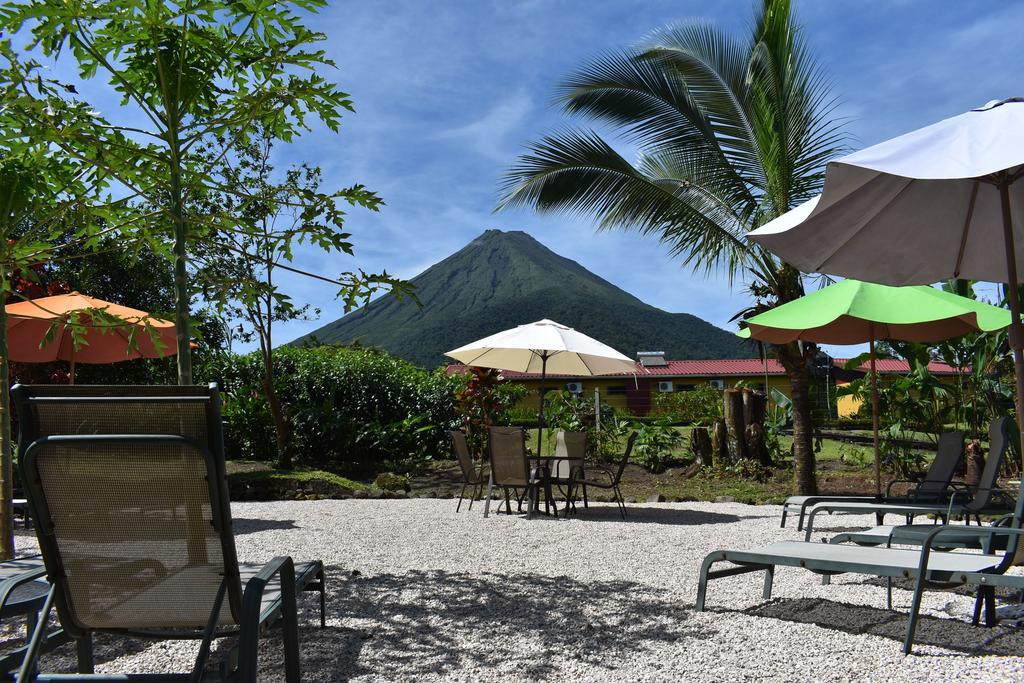 Hotel Roca Negra Del Arenal La Fortuna Екстер'єр фото