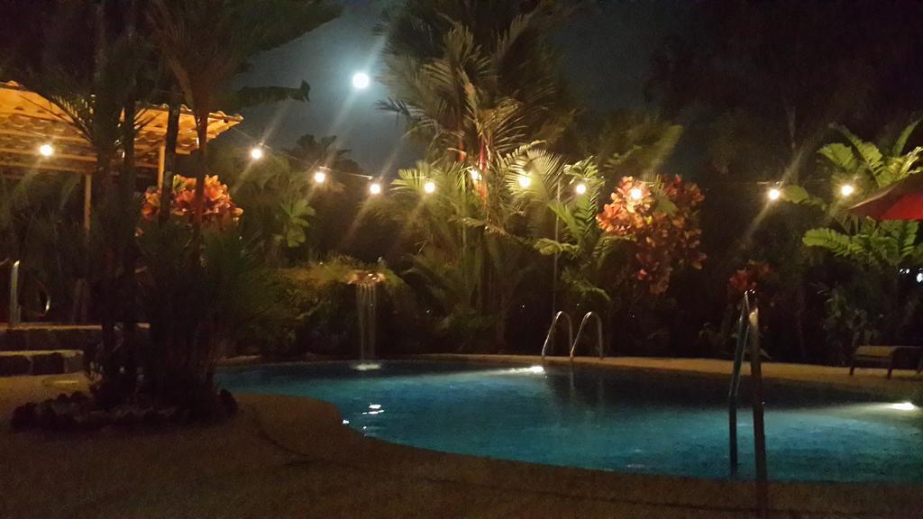 Hotel Roca Negra Del Arenal La Fortuna Екстер'єр фото