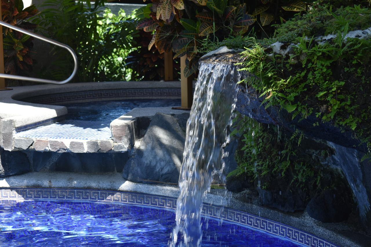 Hotel Roca Negra Del Arenal La Fortuna Екстер'єр фото